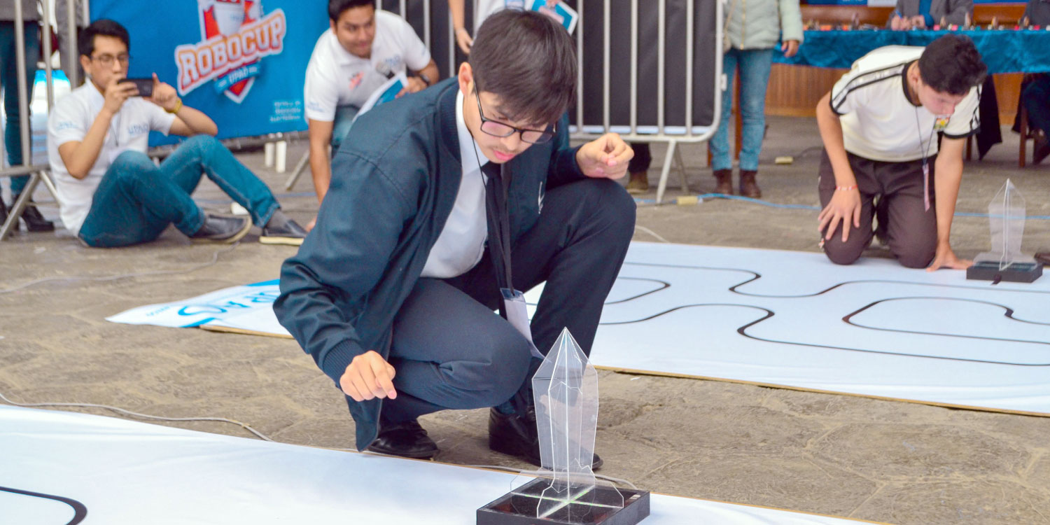 UPAO premia creatividad e innovación en Robocup 2022 - El certamen se disputará el 29 de octubre y su ganador se llevará mil soles.
