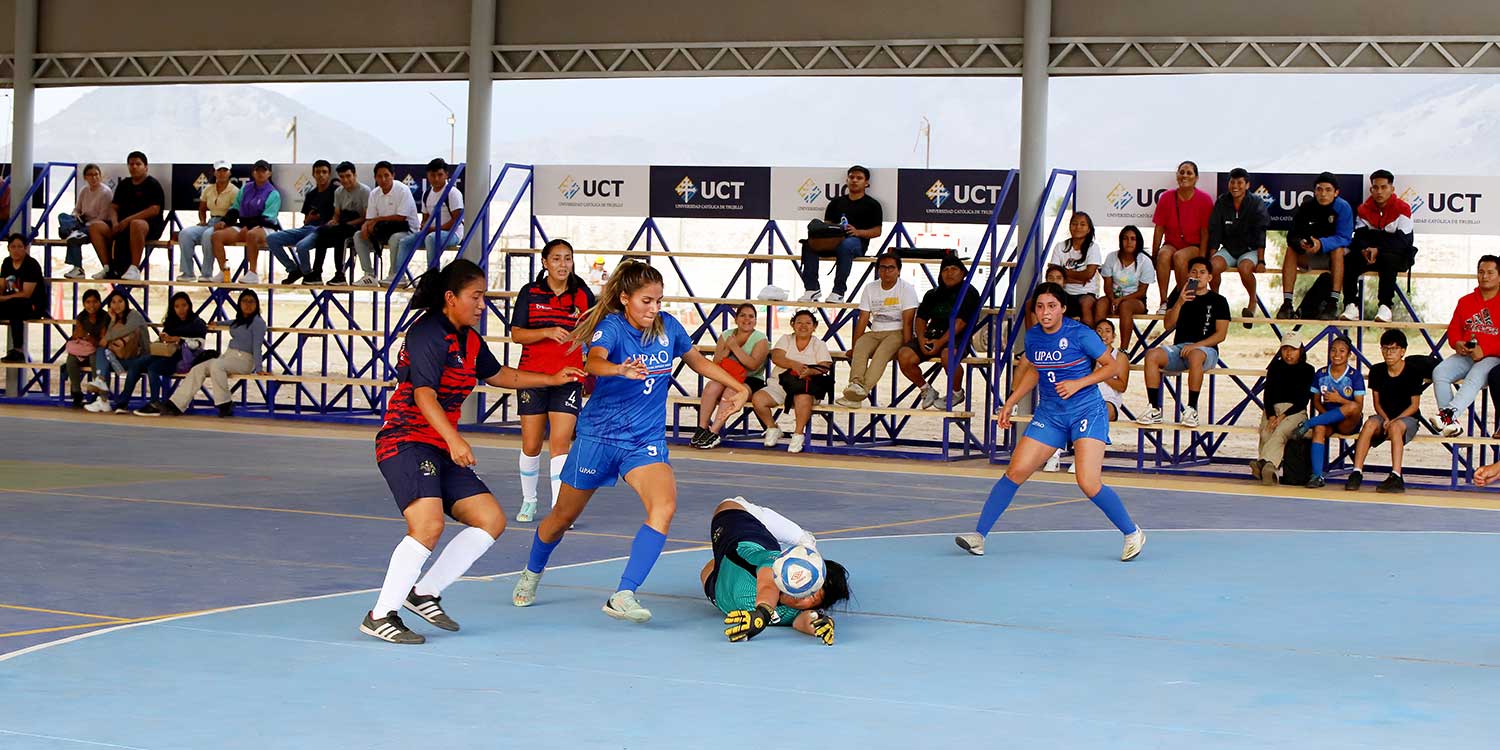 UPAO, invicta en primera ronda de futsal - El equipo femenino se impone ante la UNT por la Liga Universitaria, clasificatoria para los Juegos Regionales.