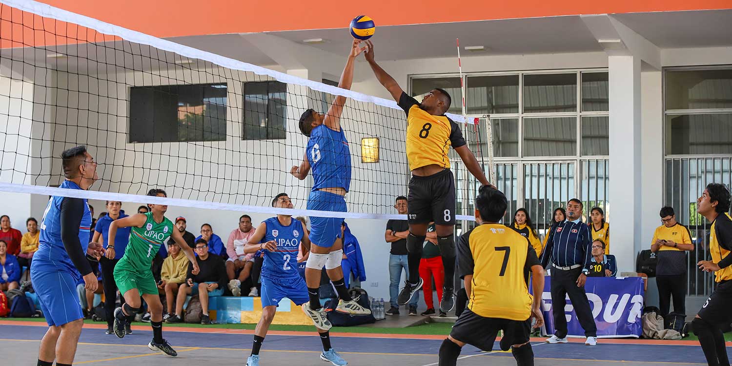 UPAO, en lo más alto del podio - Clasifica como campeón masculino de vóleibol de la Liga Universitaria a los Juegos Regionales.